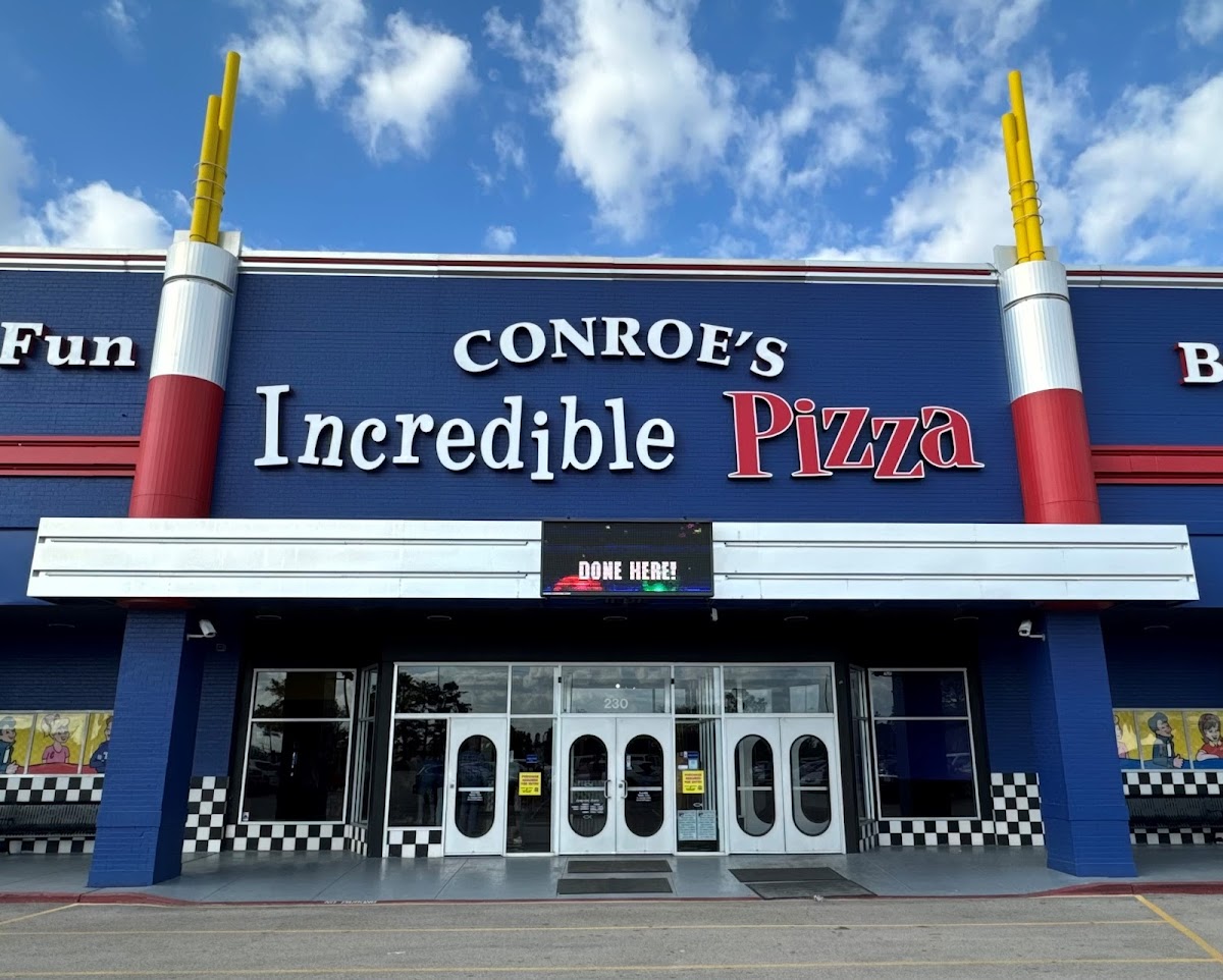Conroe's Incredible Pizza Company